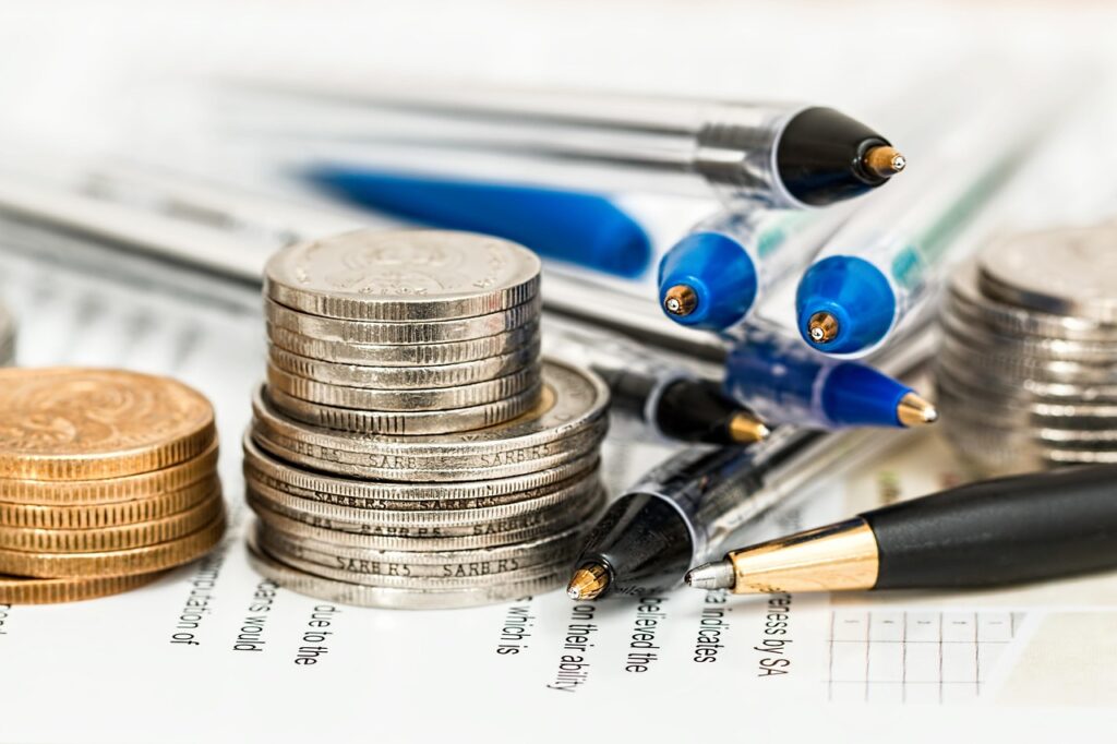 お金を増やすための方法としてどの投資が効果的ですか？