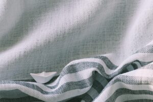 国債初心者が知っておくべき買い方は？