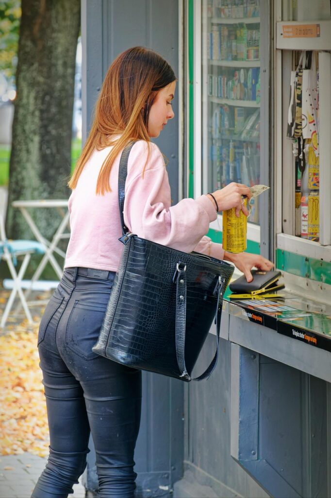国債を買う際に知っておくべきポイントは？