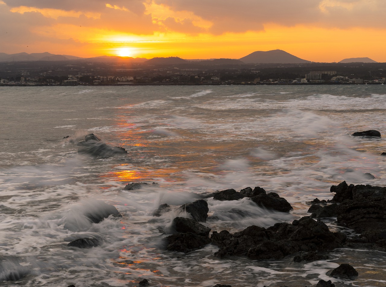 物価連動国債のデメリットとは何ですか？